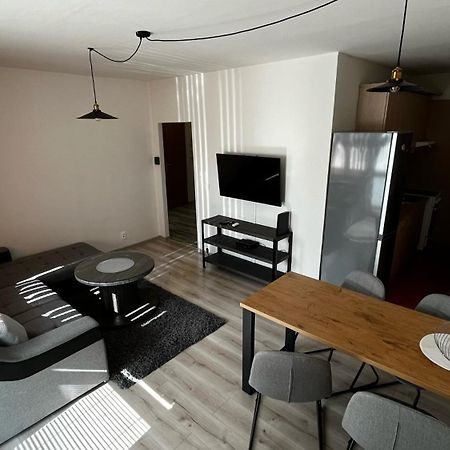 Apartman Bss Trenčín Exterior foto